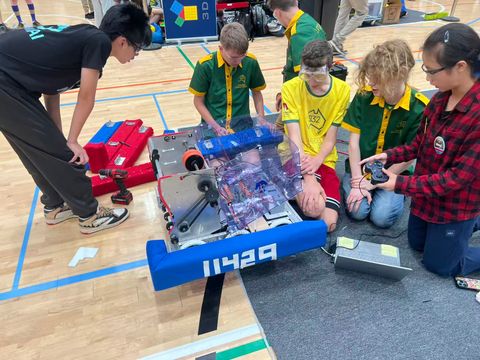 Team 3132 helping us