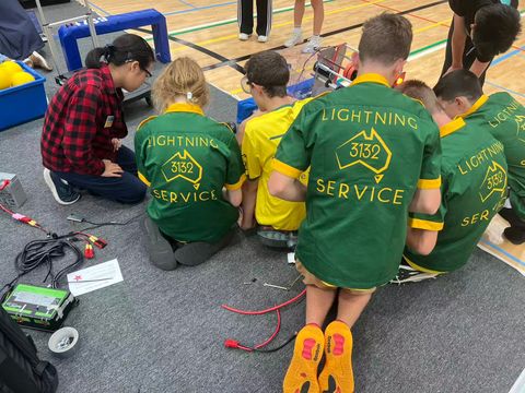 Team 3132 helping us