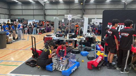 Team 5876 helping us